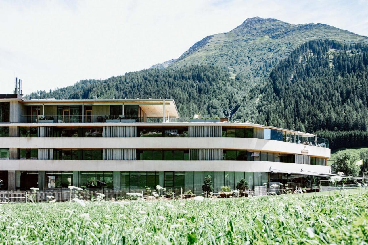 Hotel Arlmont 4 Stern Superior Sankt Anton am Arlberg Exteriér fotografie